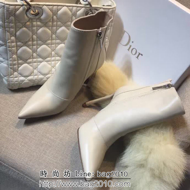 DIOR迪奧 2017春季新款 幸運五角星 尖頭高跟 牛皮女短靴 QZS1873